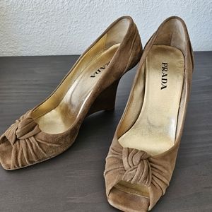 Womens shoes